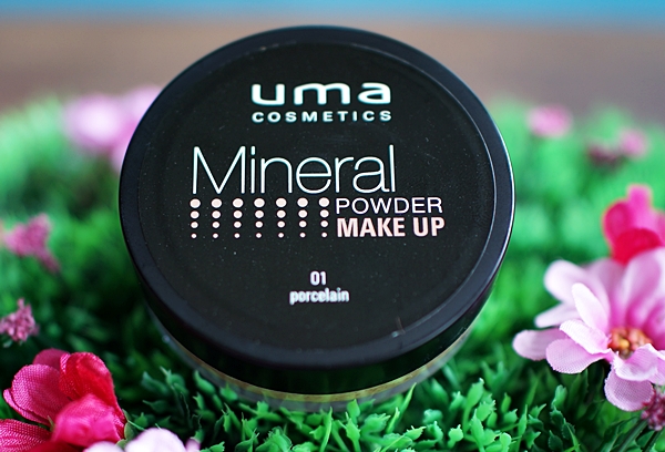 Uma Mineral Powder Make-up