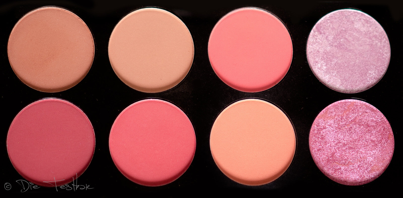 Review - Ultra Blush Palette Sugar & Spice von Revolution Beauty 8