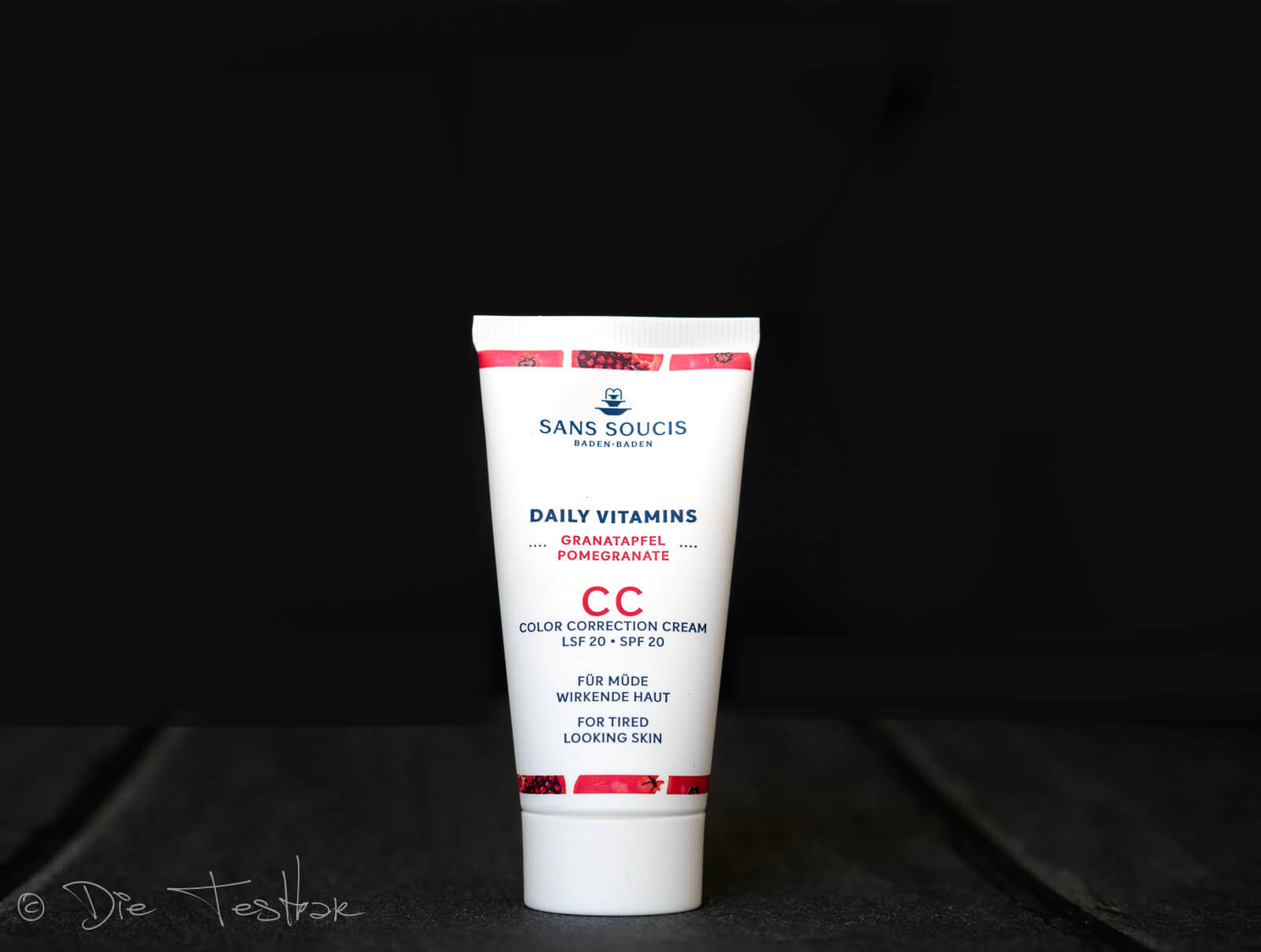 Review - Farbe und Pflege - DD und CC Cream - Hyper Sensitive Probiotik Pflege von SANS SOUCIS 12