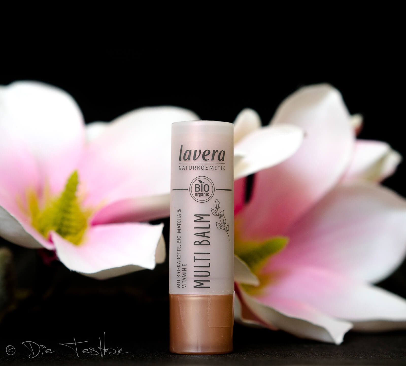 Review - Die neuen dekorativen Beauty-Highlights von lavera 10