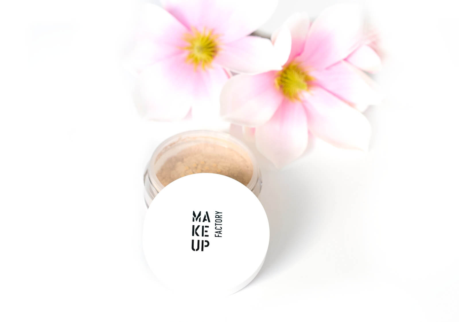 Review - Ein wunderschönes Make-up zaubern mit den Produkten von Make up Factory 18
