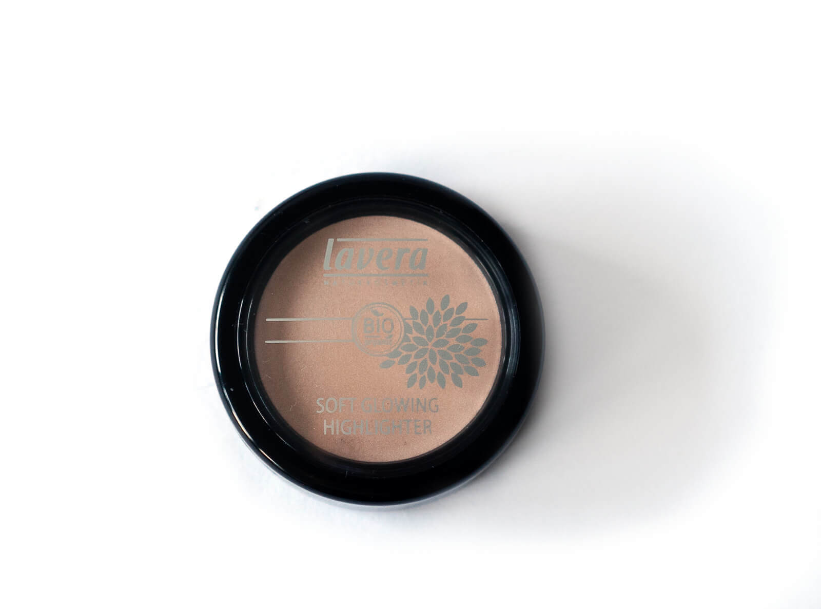 Lavera  Soft Glowing Highlighter