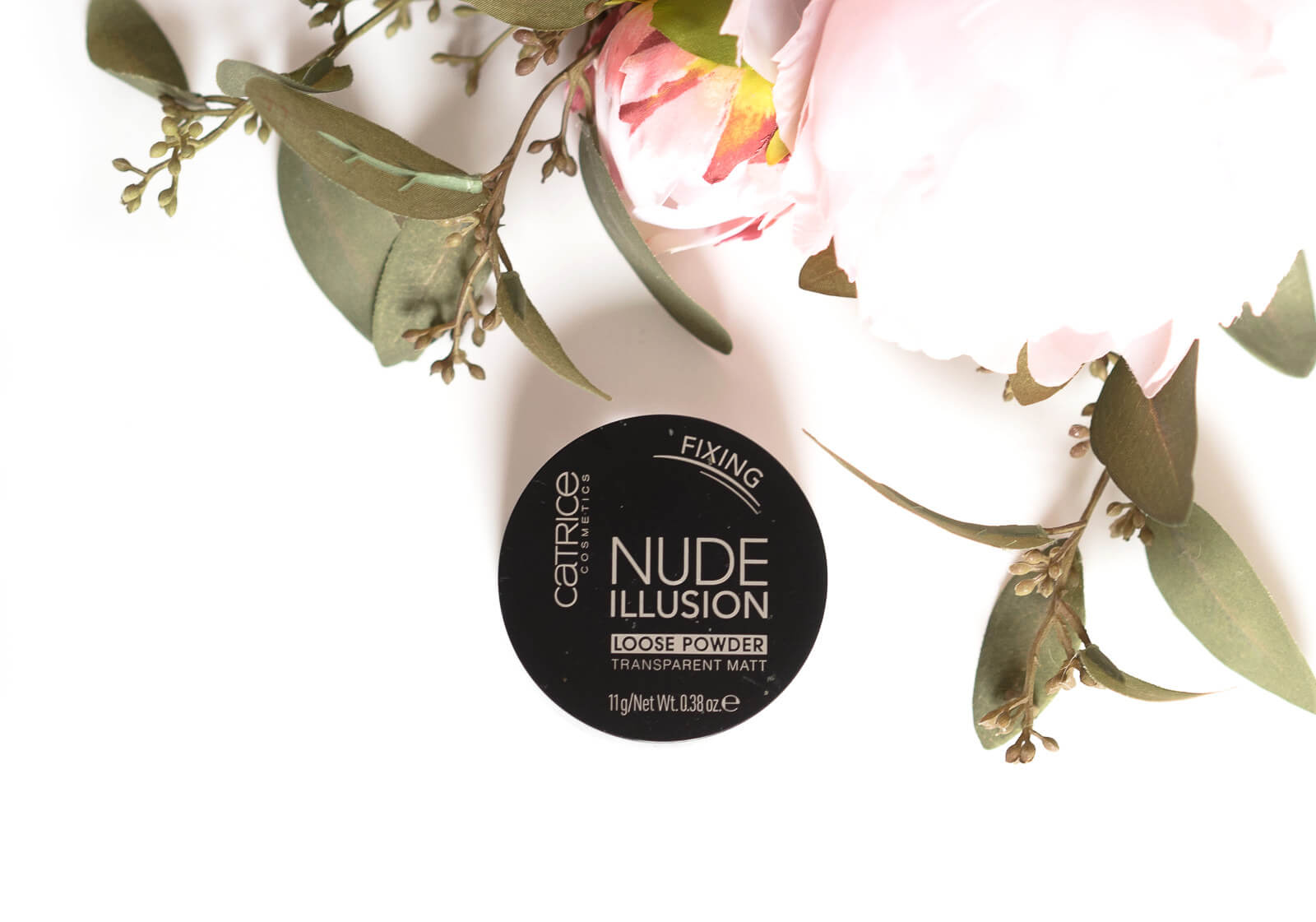 Review - Nude Illusion Loose Powder von Catrice 2