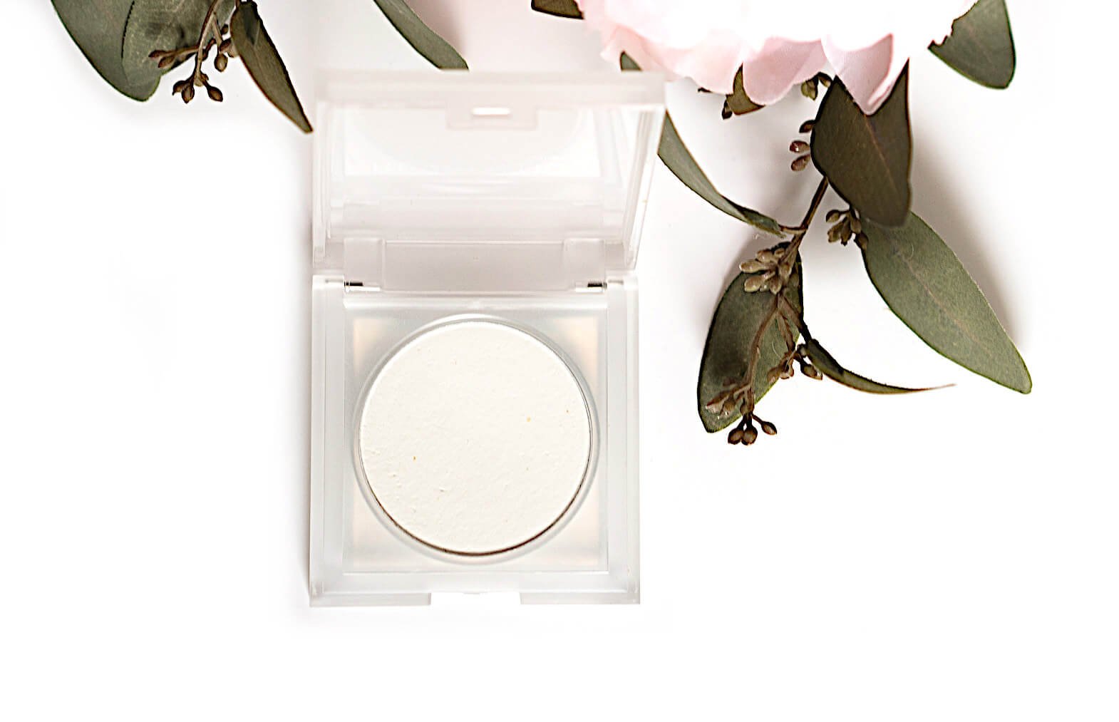 Review - REVOLUTION Eye Bright Setting Powder von Makeup Revolution