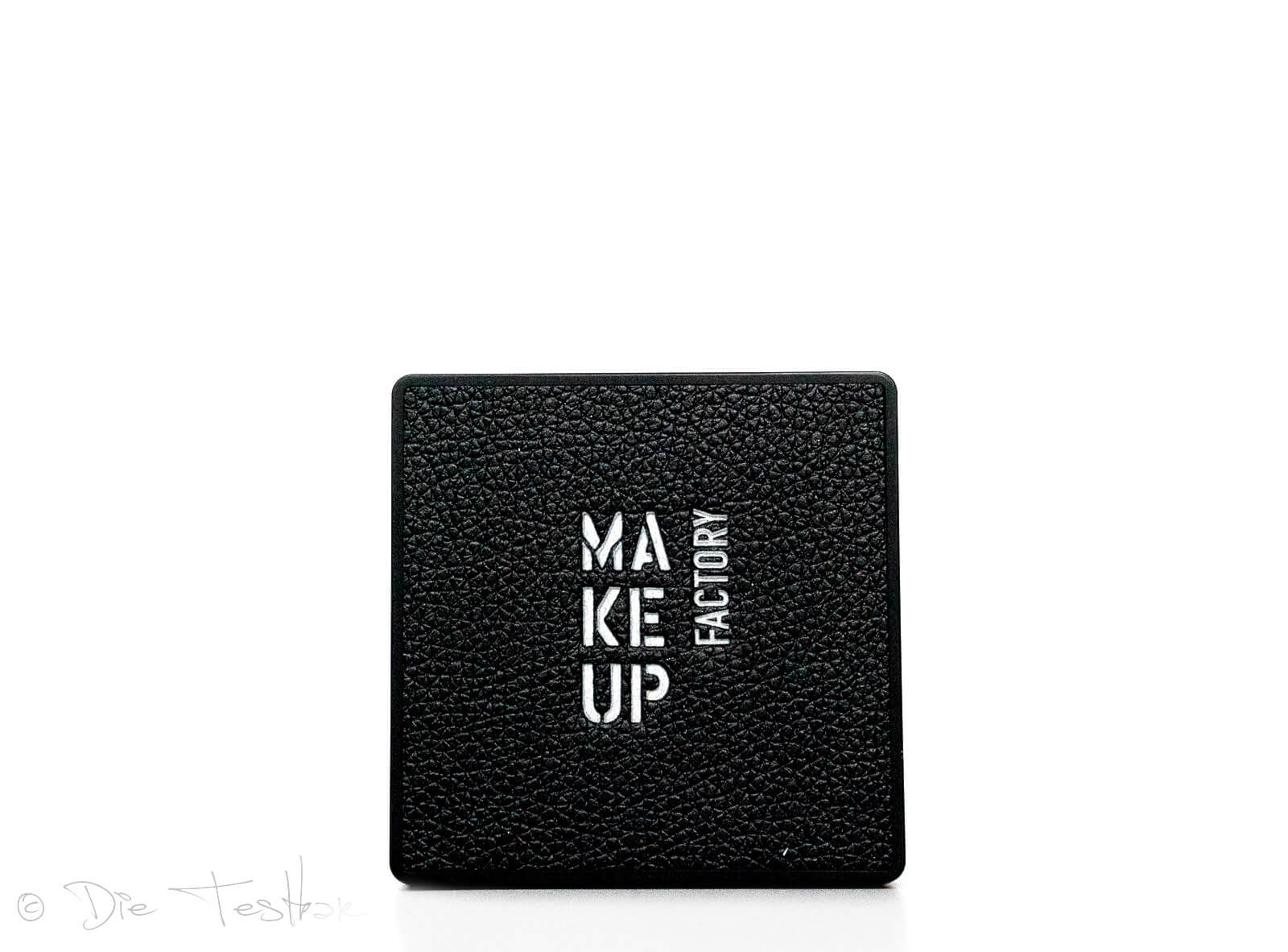 Review - Make-up Trend Look Herbst/Winter - BE THE REBEL von Make up Factory 11