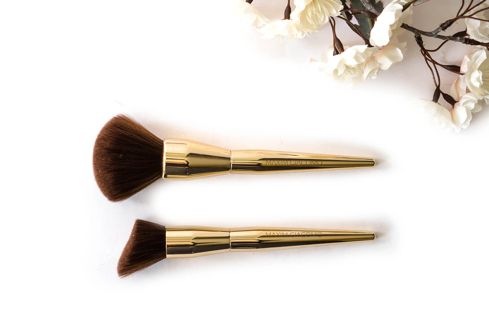 Review - Catrice - Maxim Giacomo - Face Brushes - In Colours Puder- und Rougepinsel 2