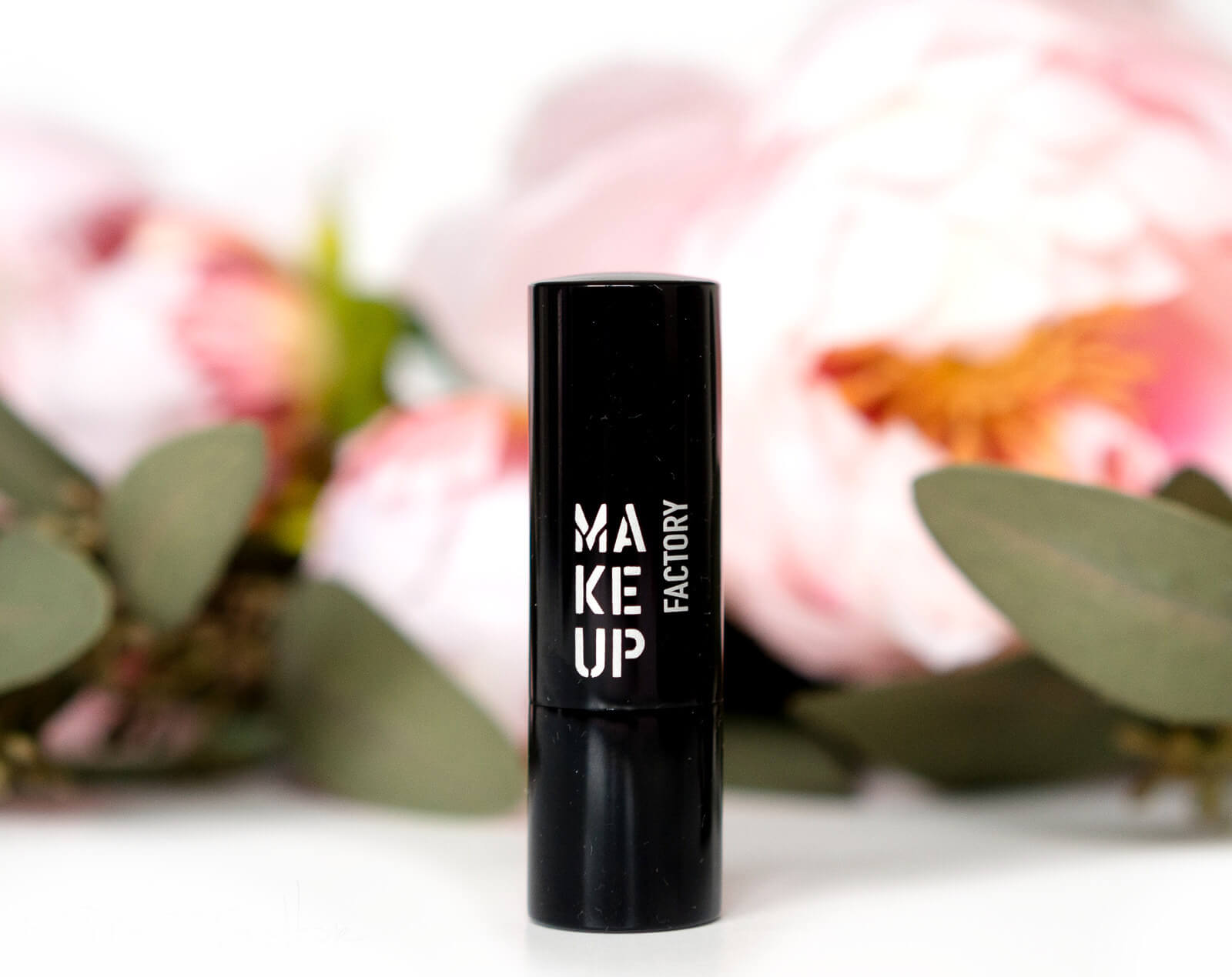 Review - Make-up Trend Look Herbst/Winter - BE THE REBEL von Make up Factory 76