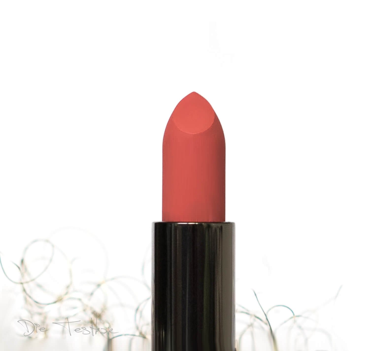 Velvet Illusion Lipstick von Reviderm Ein langanhaltender, zartschmelzender Lippenstift mit samtigem Finish