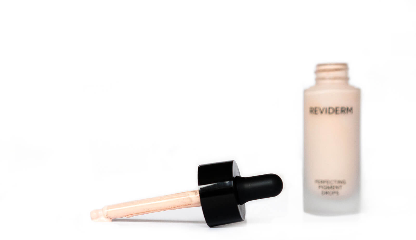 Review - Wunderschönes Make-up mit den hochwertigen Produkten von Reviderm 7