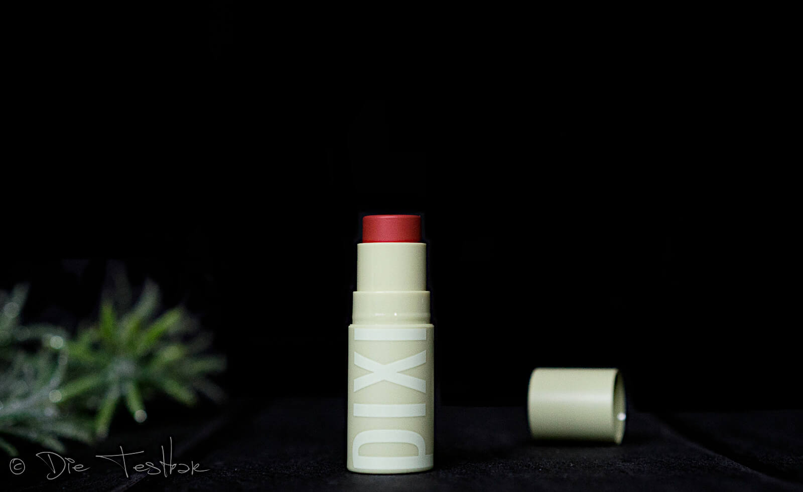  +HYDRA LIPTREAT Lippenbalsam von Pixi Beauty 