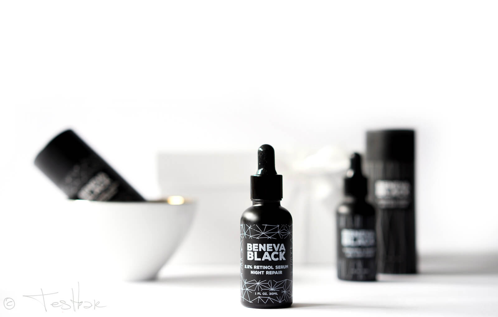 Night Care - Nachtpflege - Beneva Black Retinol Serum