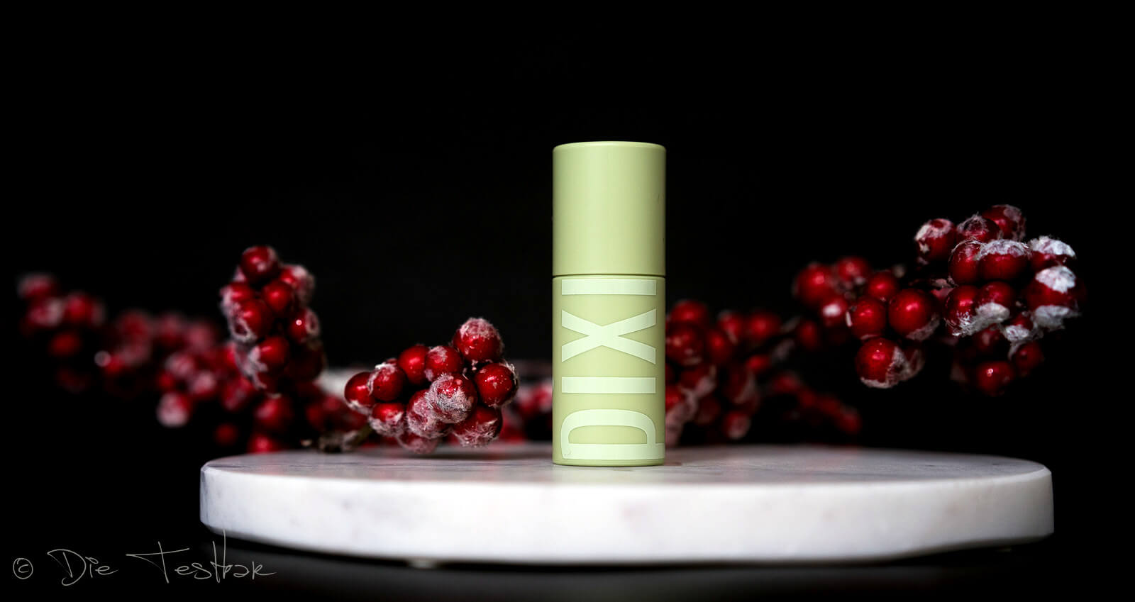 Review – Hochwertige dekorative Kosmetik für Lippen und Teint von Pixi 20