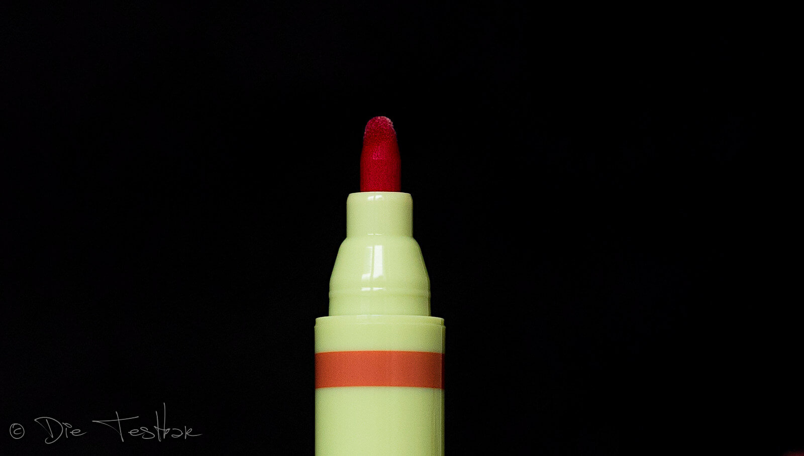 Review – Hochwertige dekorative Kosmetik für Lippen und Teint von Pixi 16