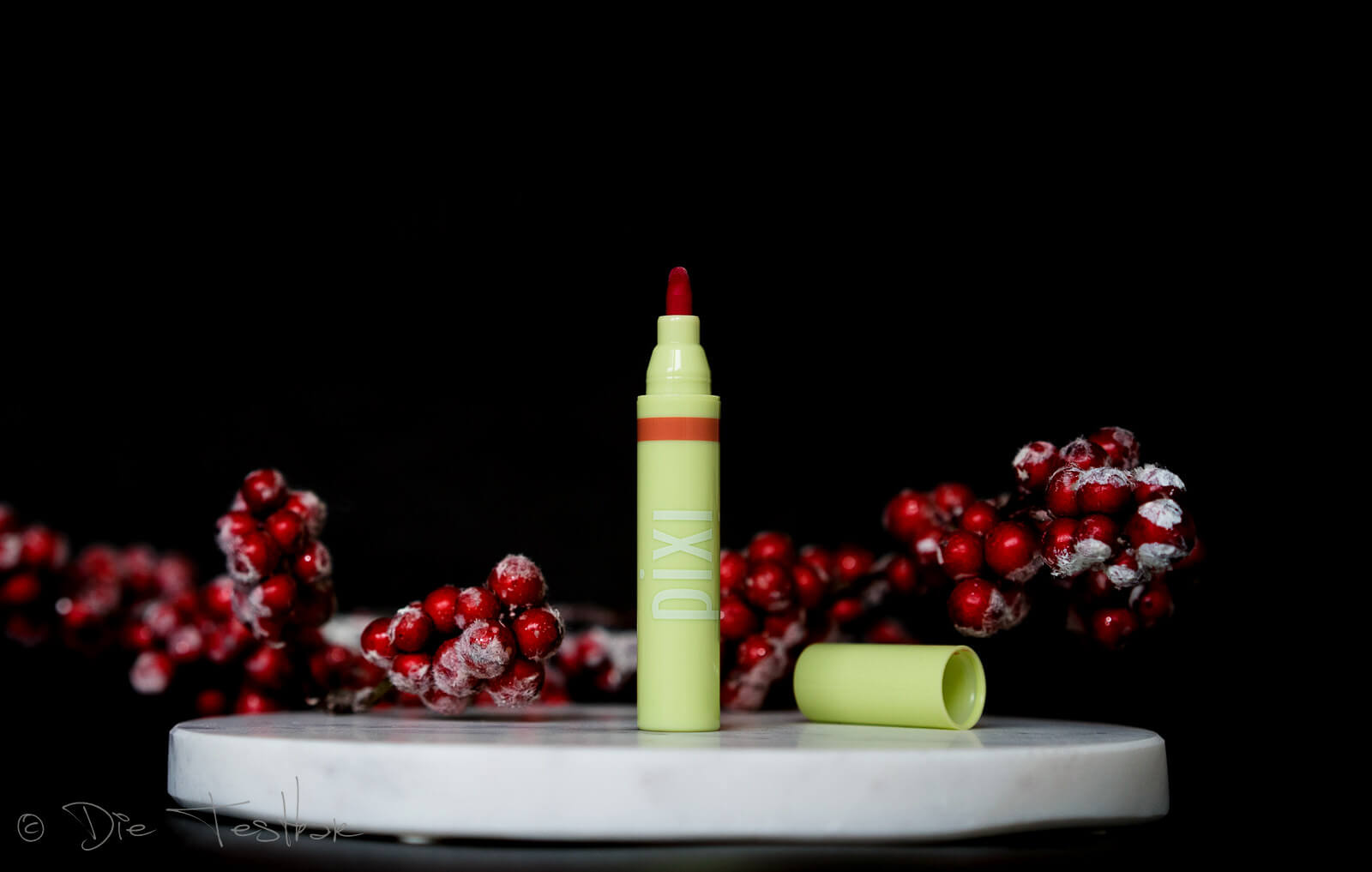 Review – Hochwertige dekorative Kosmetik für Lippen und Teint von Pixi 14