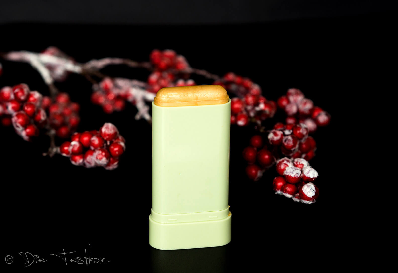 Review – Hochwertige dekorative Kosmetik für Lippen und Teint von Pixi 49